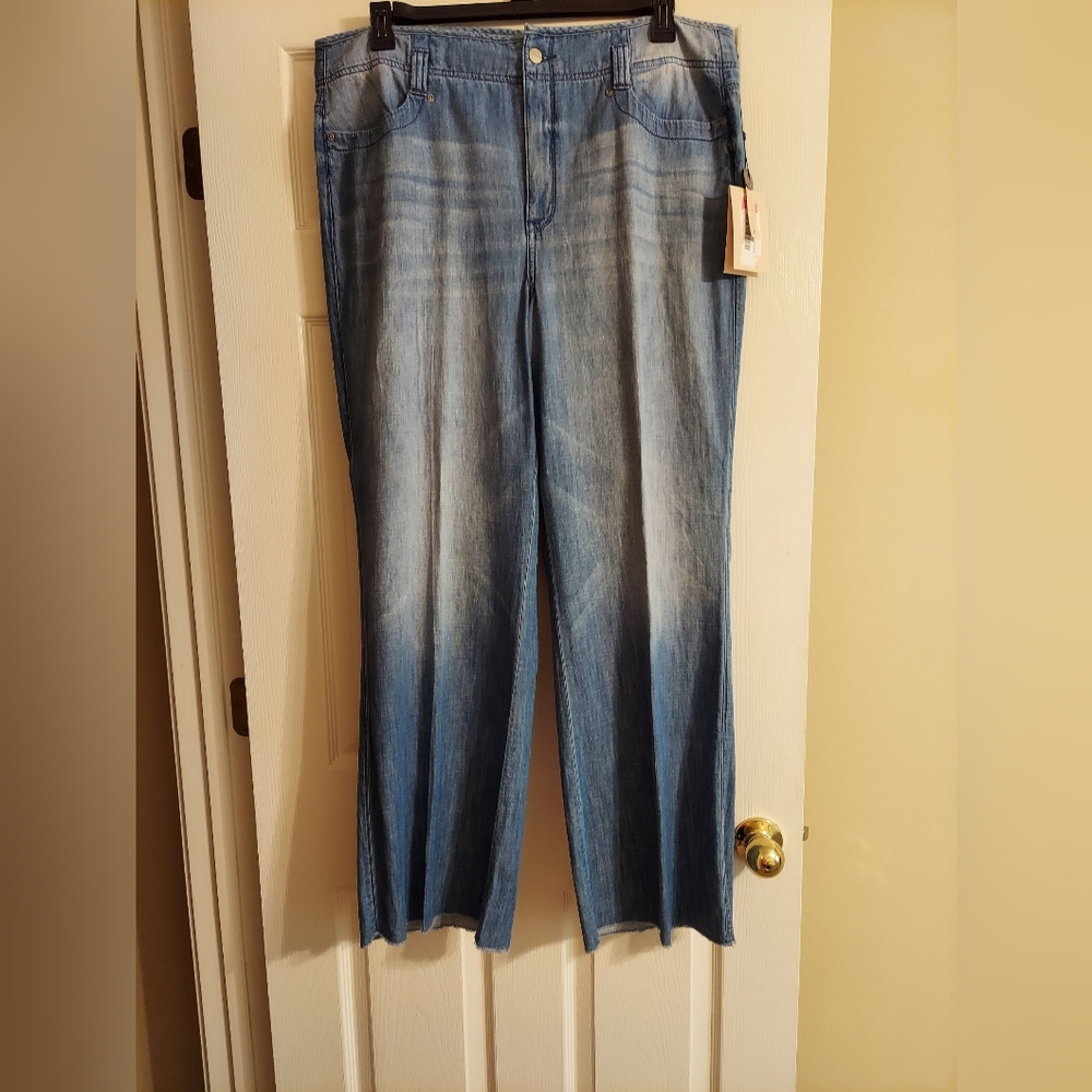 NYDJ Medium Blue Wide Leg Jeans Size 14
